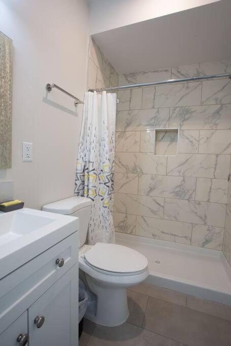Centrally Located Cozy Studio Apartment In Sd San Diego Eksteriør billede